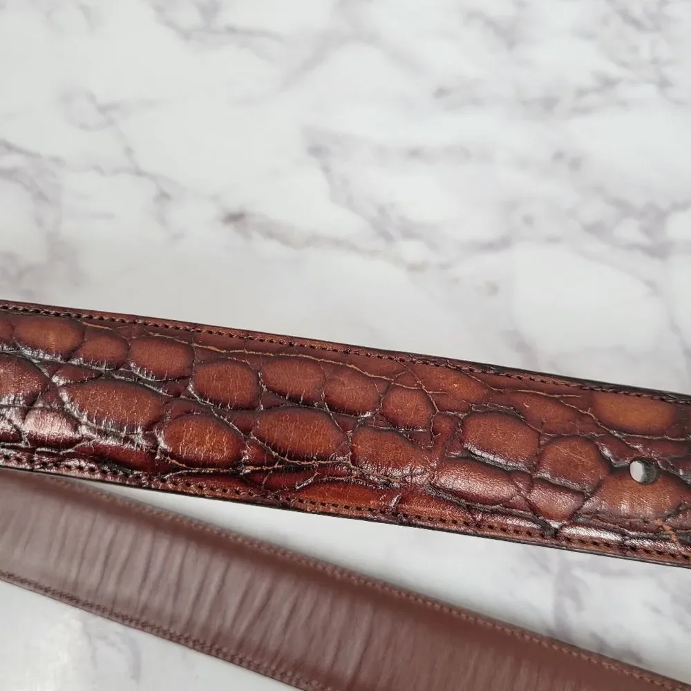 Roundtree & Yorke Brown Leather Croc Embossed Belt with Gold Toned Brass Buckle